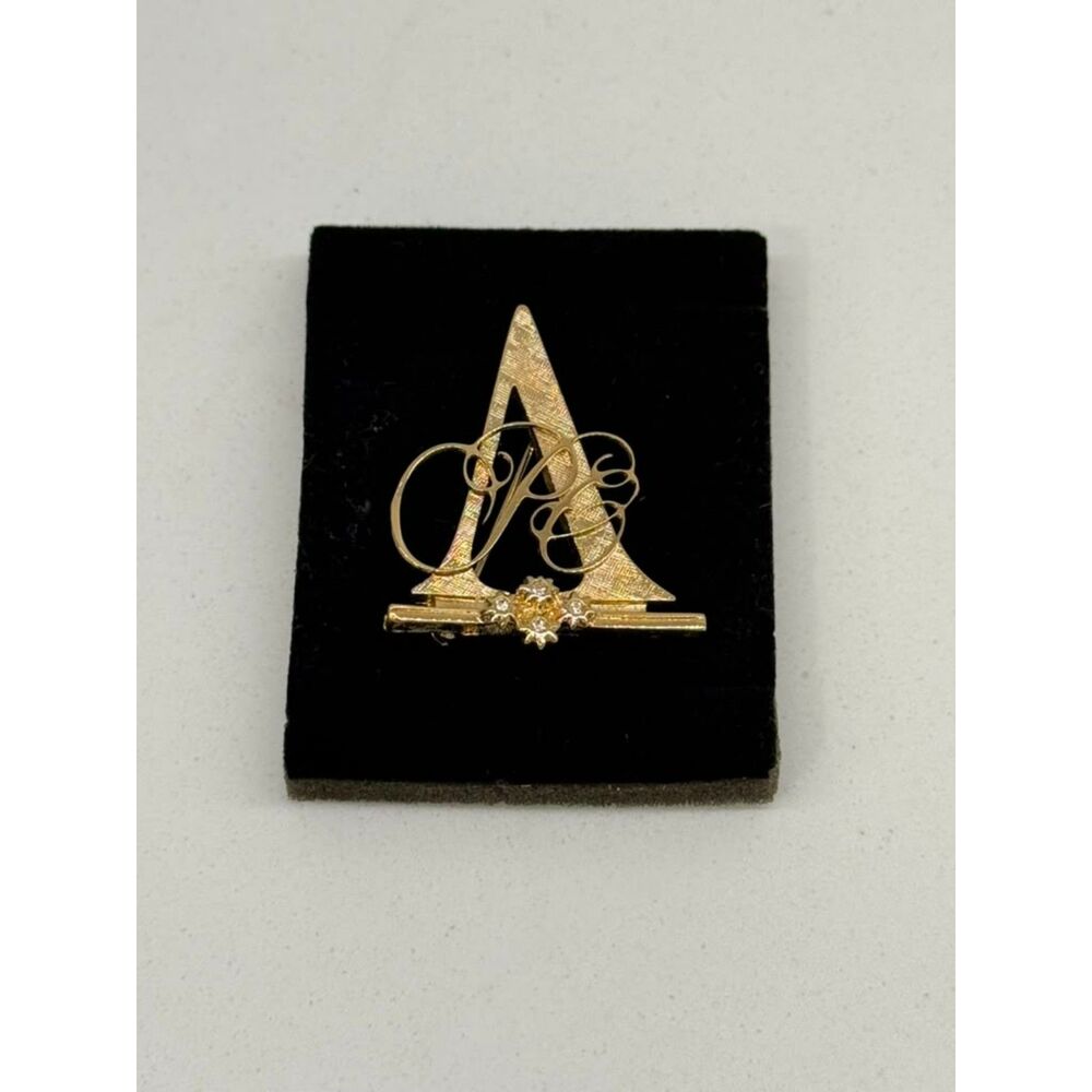 Vintage Avon Tribute Honor Society President's Club Pin Goldtone New Without Box